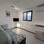 Maison Avec Cour, Piscine Securisee, Climatisation, 3 Chambres, Proche Plage, 8 Personnes - Fr-1-701-33 * فيندريه