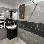 Maison Avec Cour, Piscine Securisee, Climatisation, 3 Chambres, Proche Plage, 8 Personnes - Fr-1-701-33 * فيندريه