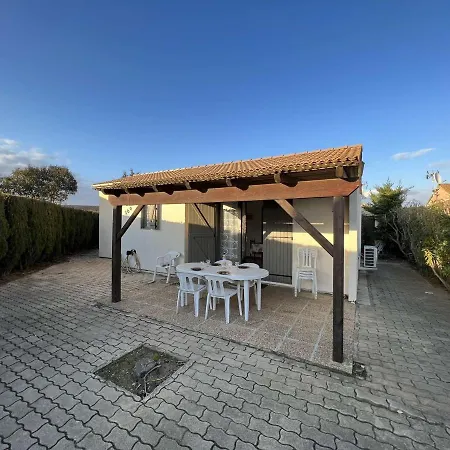 Maison Avec Cour, Piscine Securisee, Climatisation, 3 Chambres, Proche Plage, 8 Personnes - Fr-1-701-33 Vakantiehuis